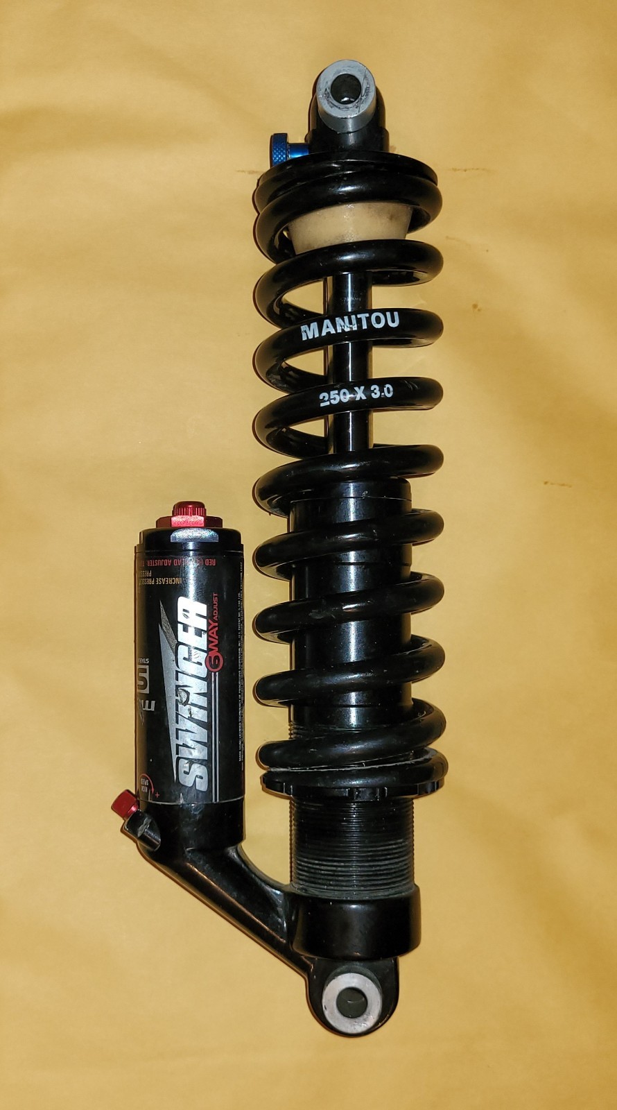 MANITOU SWINGER 6-WAY REAR COIL SHOCK 9.5 X 3.0 INCHES (241 x76mm)