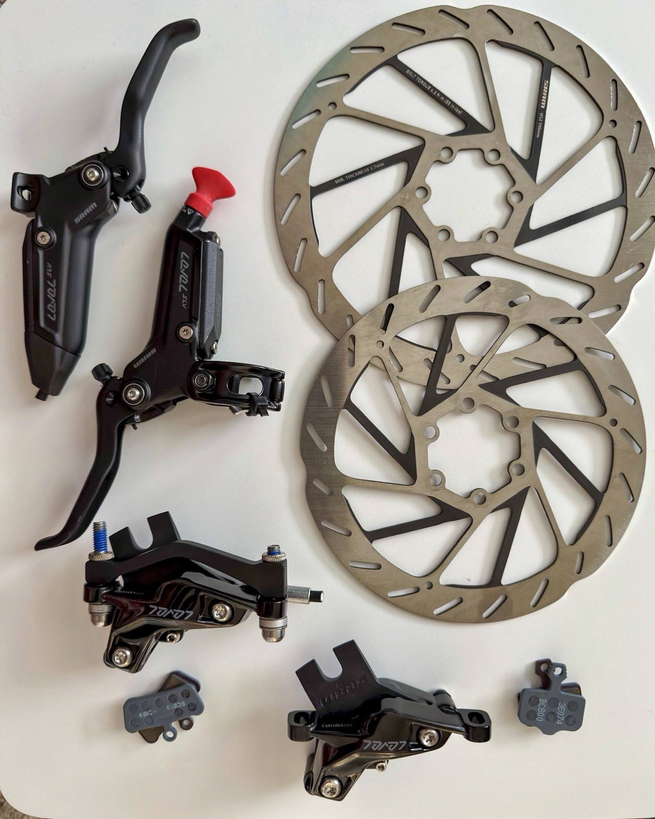 SRAM Level Silver Stealth 4-Piston brakes (Post Mount) (R&L) + HS2 180mm/160mm