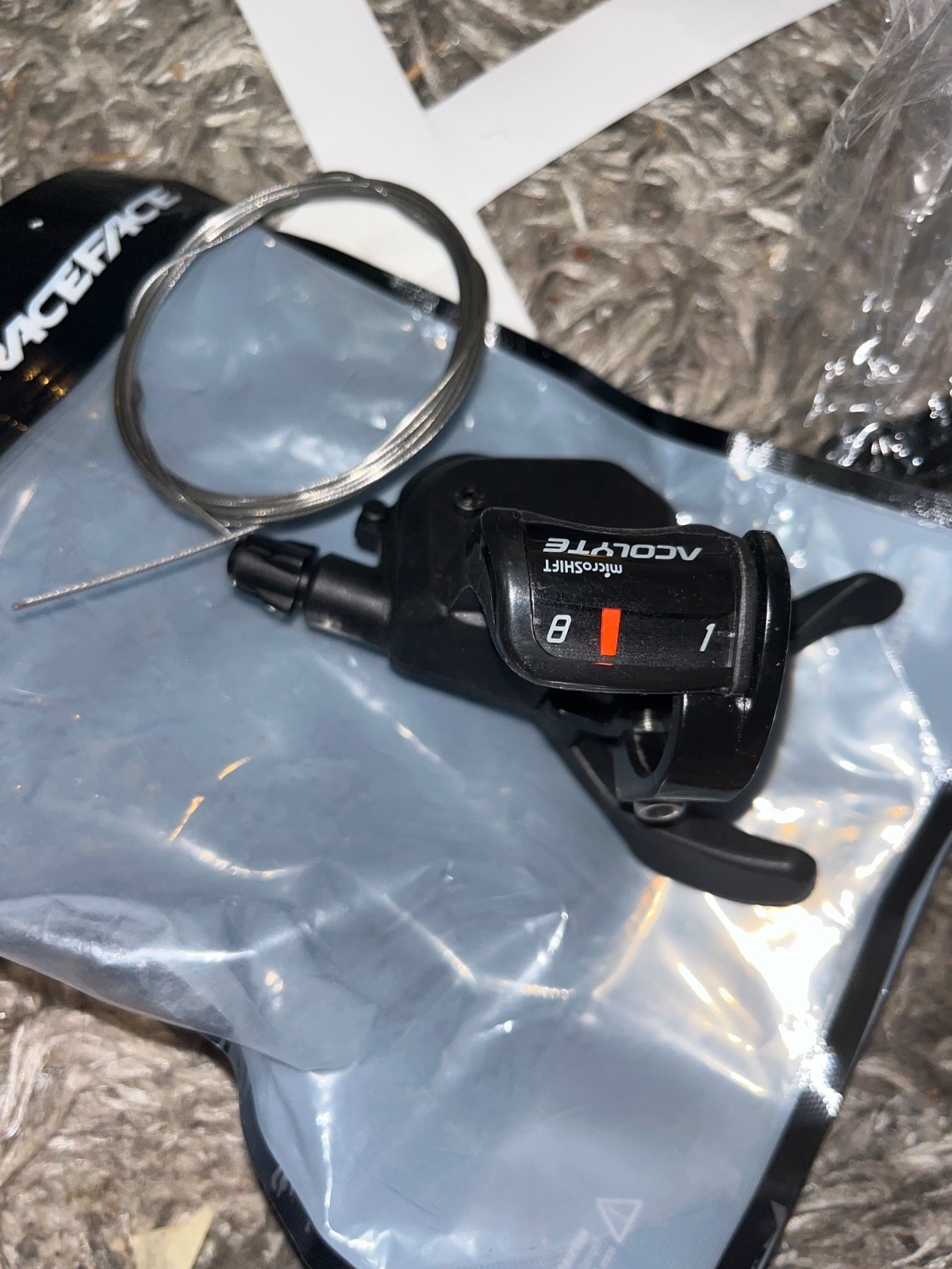 microSHIFT Acolyte Xpress Right Trigger Shifter – 1×8 Speed, Black