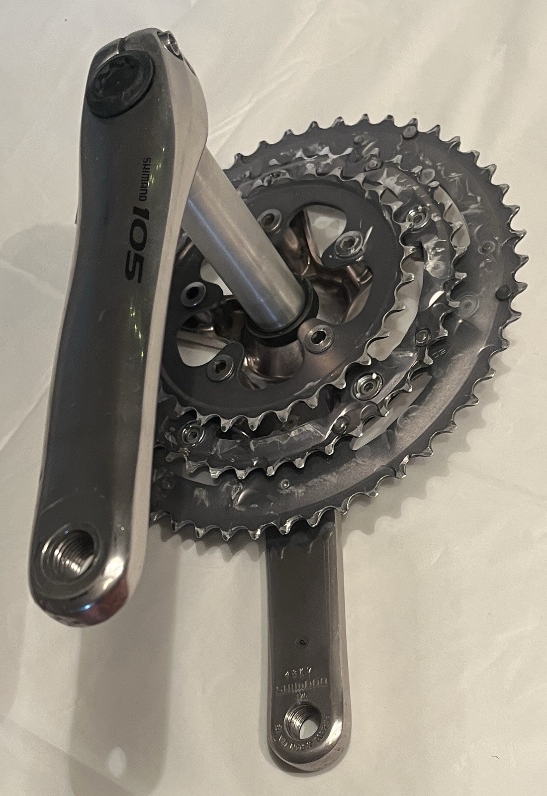 Shimano 105 Triple Crankset FC-5600/5603/5650 175mm 50/39/30T 10-Speed