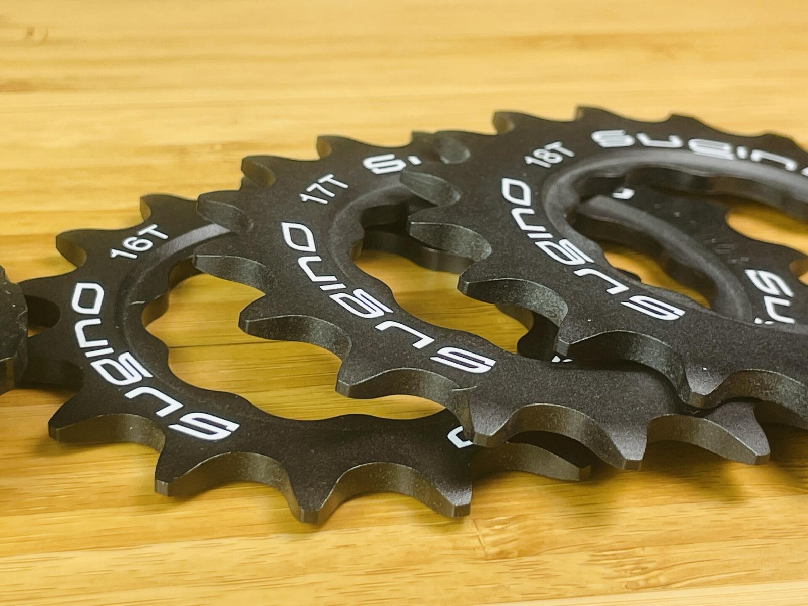 NOS Sugino Fixie Track Cog Set & Lockring 16t 17t 18t – Black Anodized