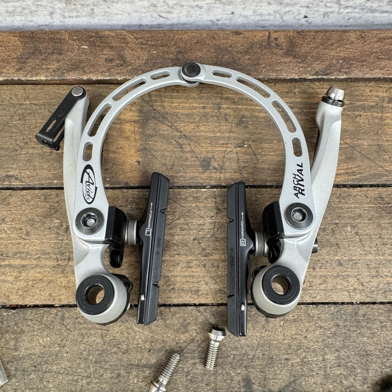Vintage Avid Arch Rival V-Brake Caliper NOS Silver MTB Bike Linear Pull Brake