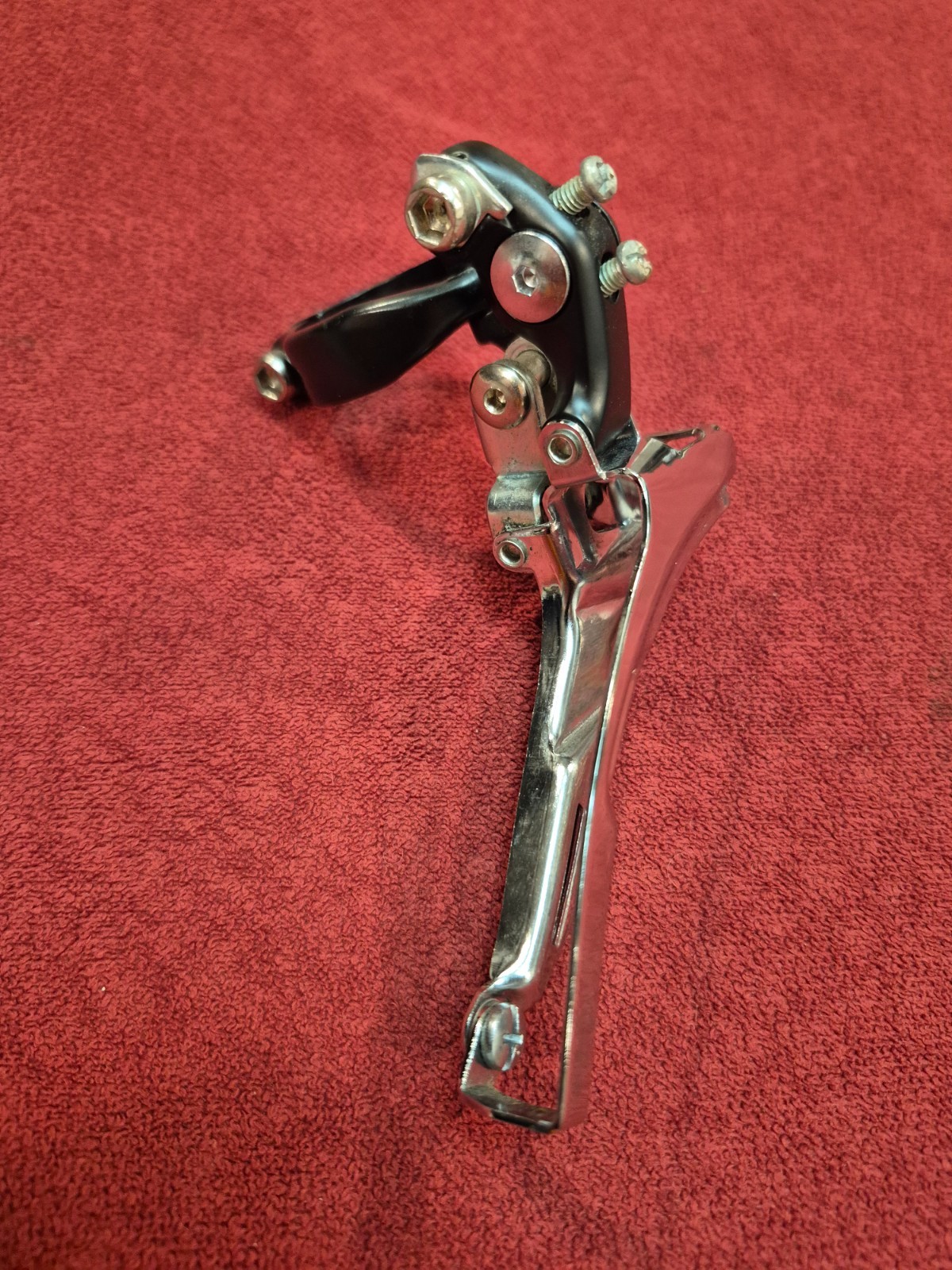 Shimano FD-2203 3 x 8/9-Speed Front Road Derailleur with 31.8mm (1¼”) Clamp Dia.