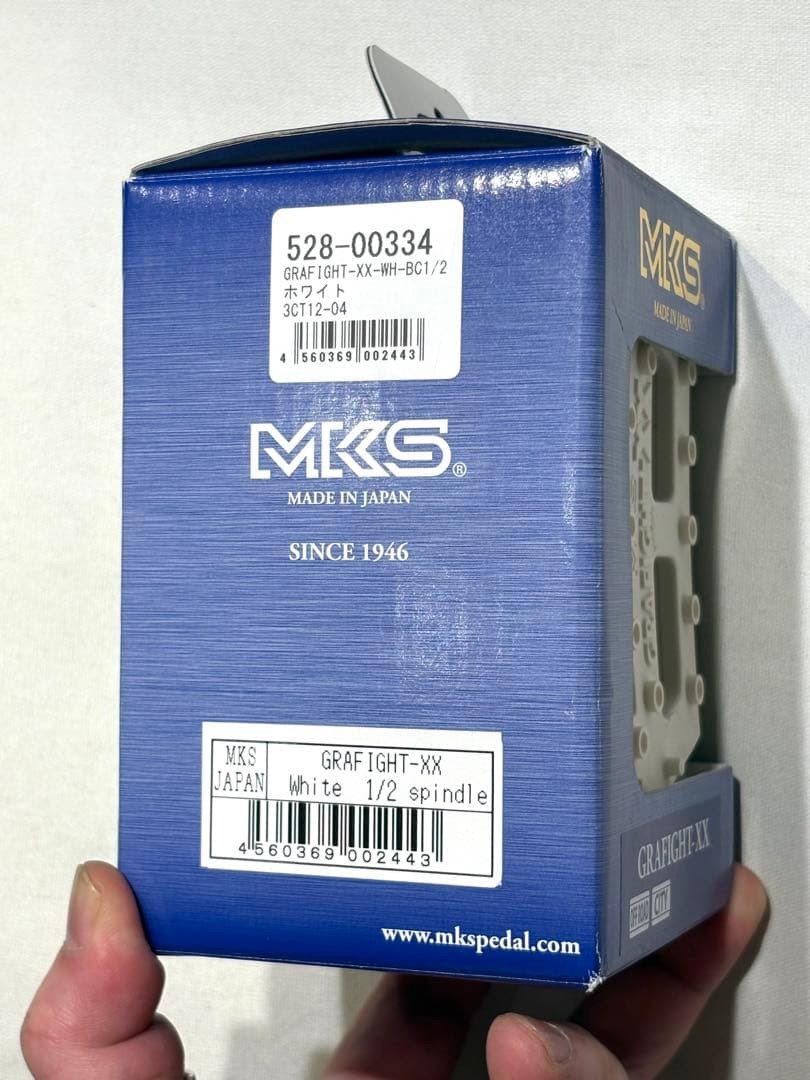 MKS GRAFIGHT-XX Pedals White Used BC1/2 Compatibility No Install