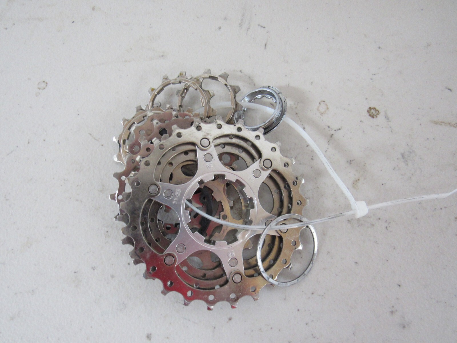 Shimano 105 CS-5700 10 Speed Road 11-25T