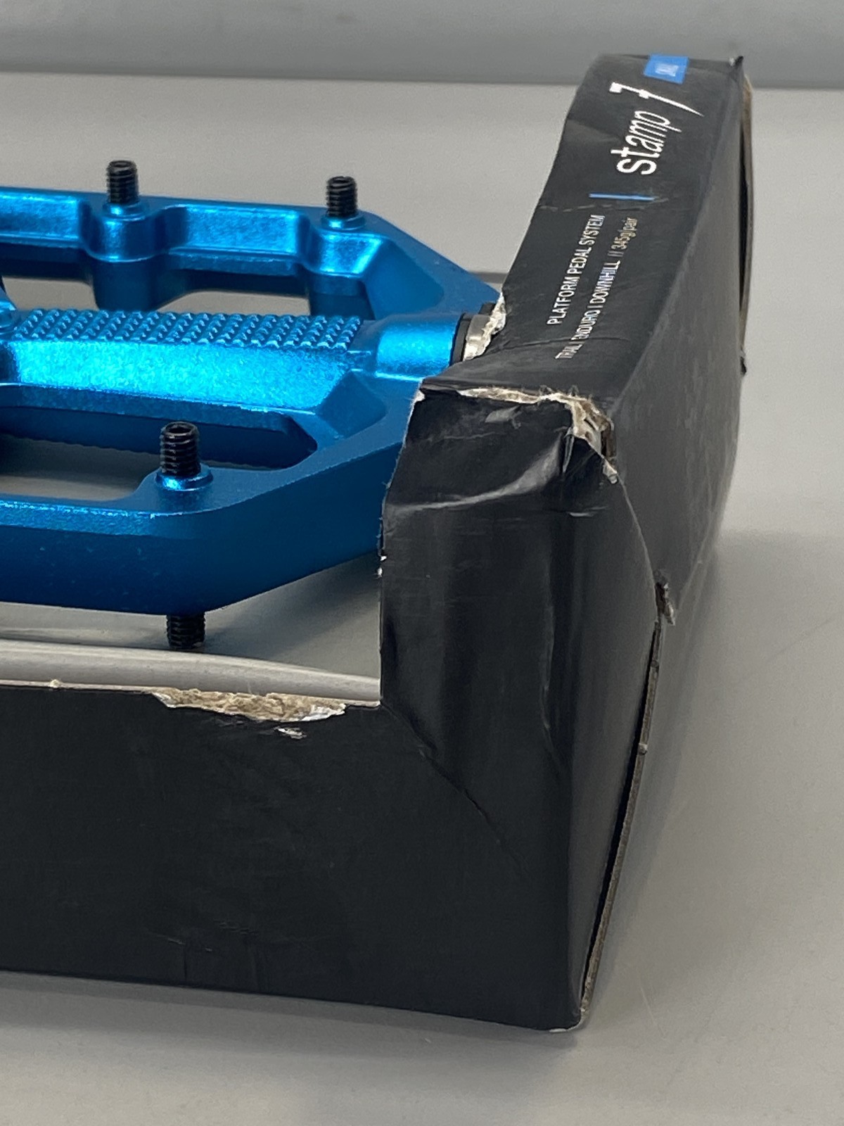 Crankbrothers Stamp 7 Small Alloy Flat Pedals- Blue