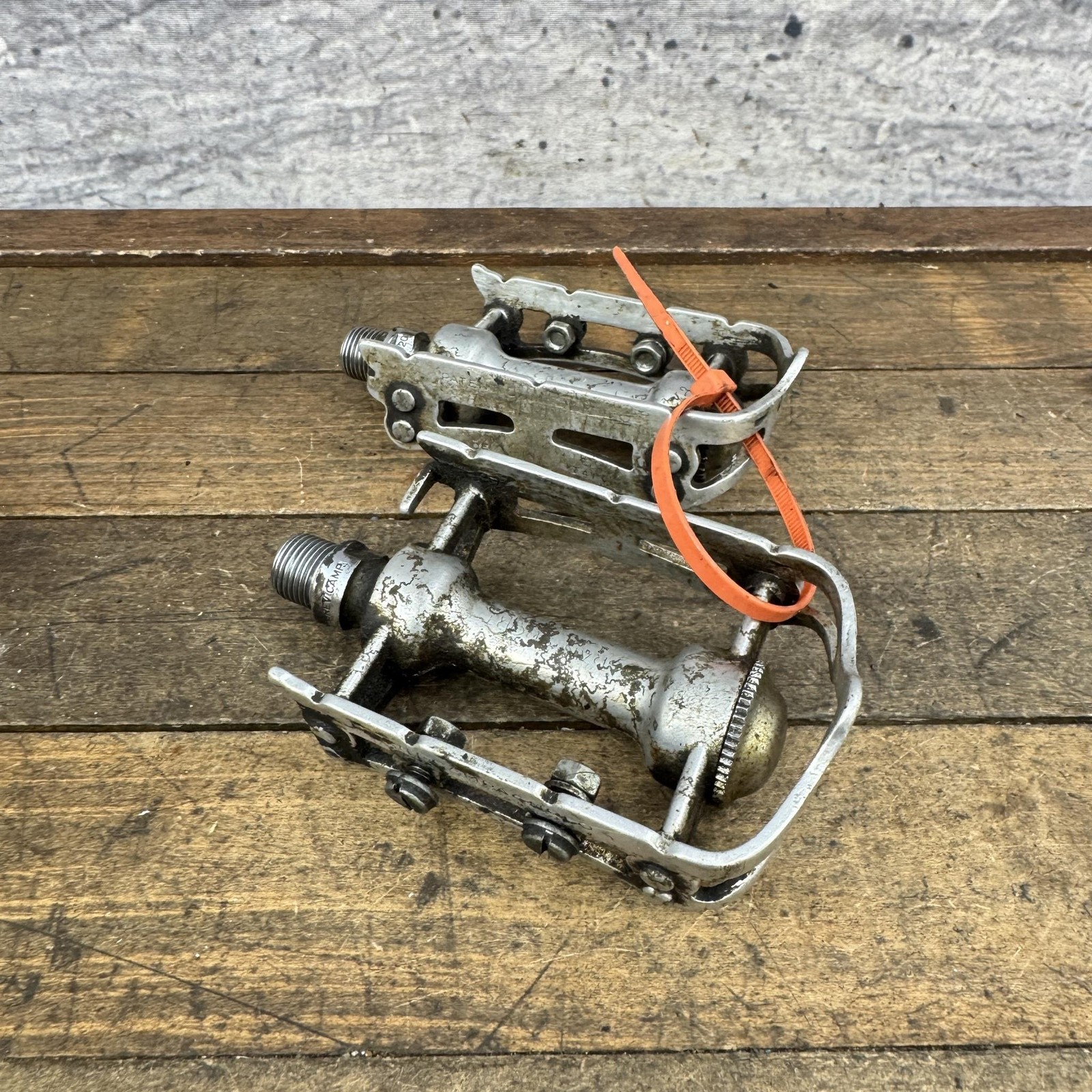 Vintage Campagnolo Gran Sport Bike Pedals 9/16 In Silver Platform Italy Scrapes