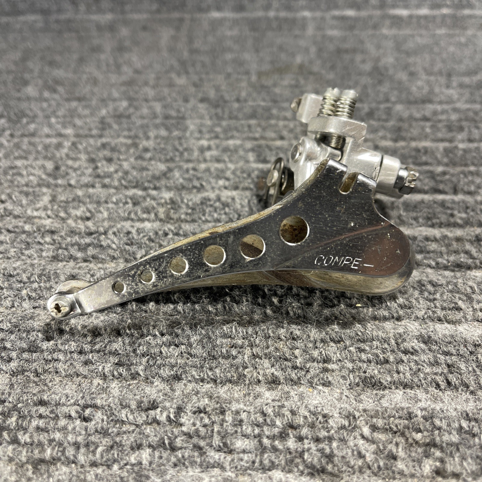 Vintage Suntour Compe-V Front Derailleur 4532 Bottom Pull 28.6mm Road Bike