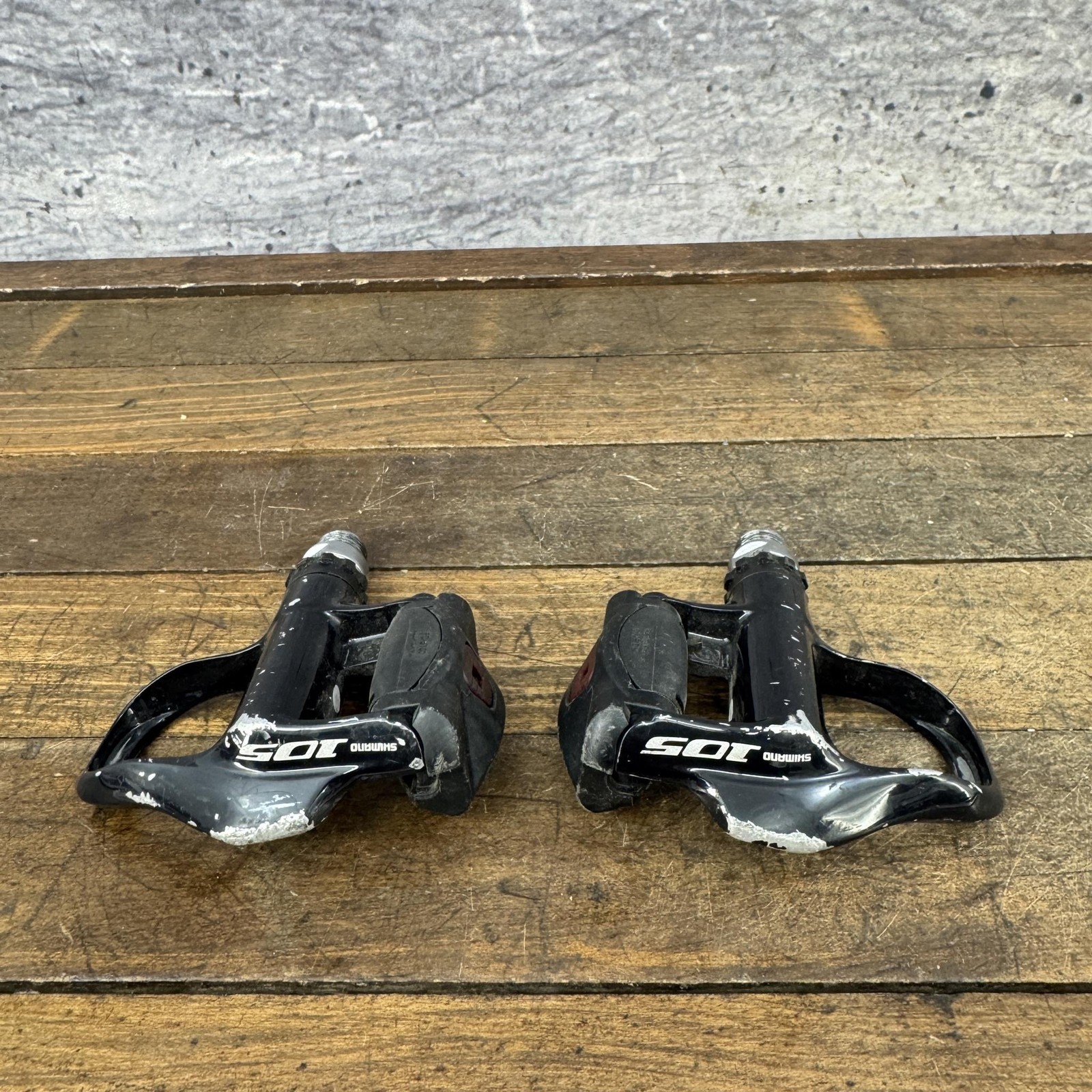 Shimano 105 SPD-SL PD-5700 Clipless Road Bike Pedals 9/16 Black 320g Pair
