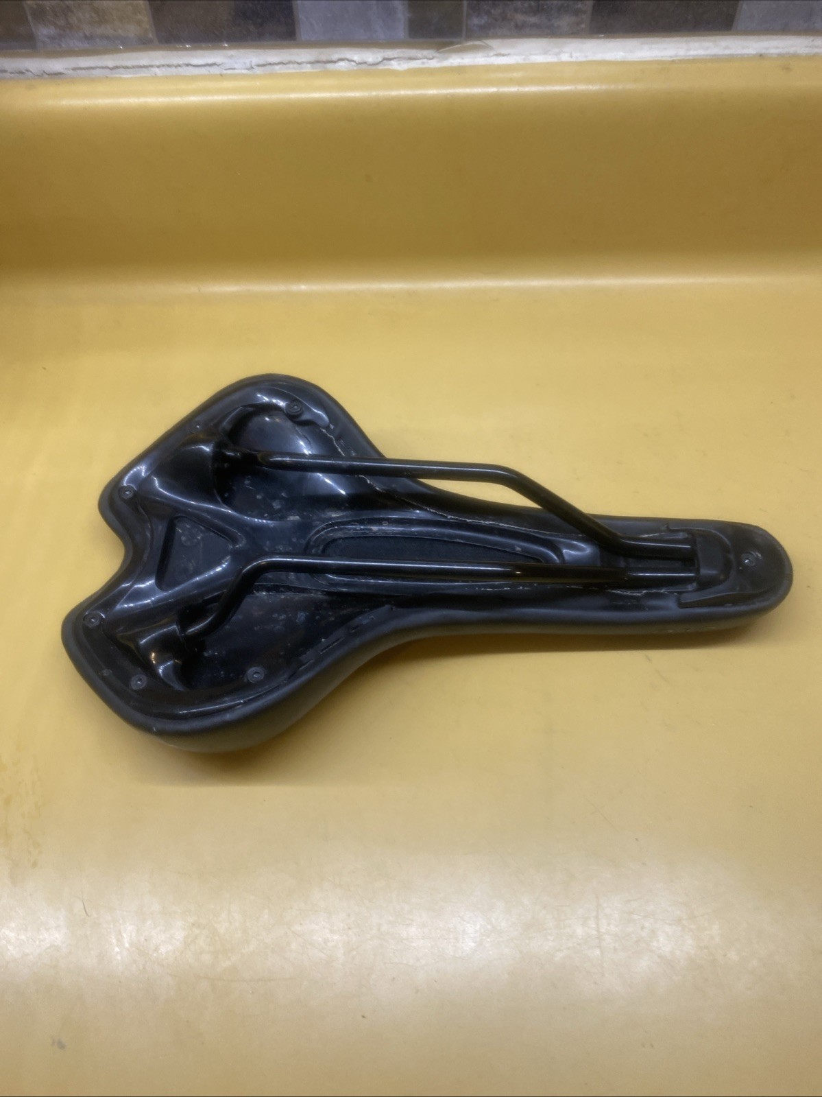 Black EVO 270mm X 160mm Steel Rail Saddle