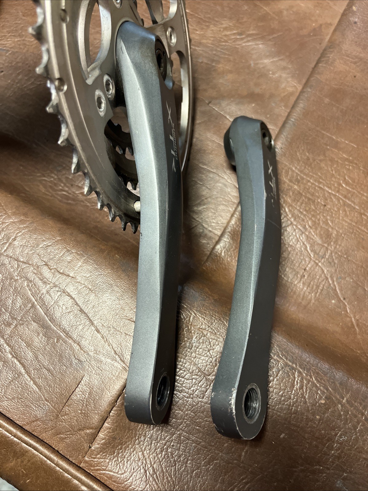 Shimano XTR FC-M950 Triple Crankset 175mm w/ Chainring-24/34/46t