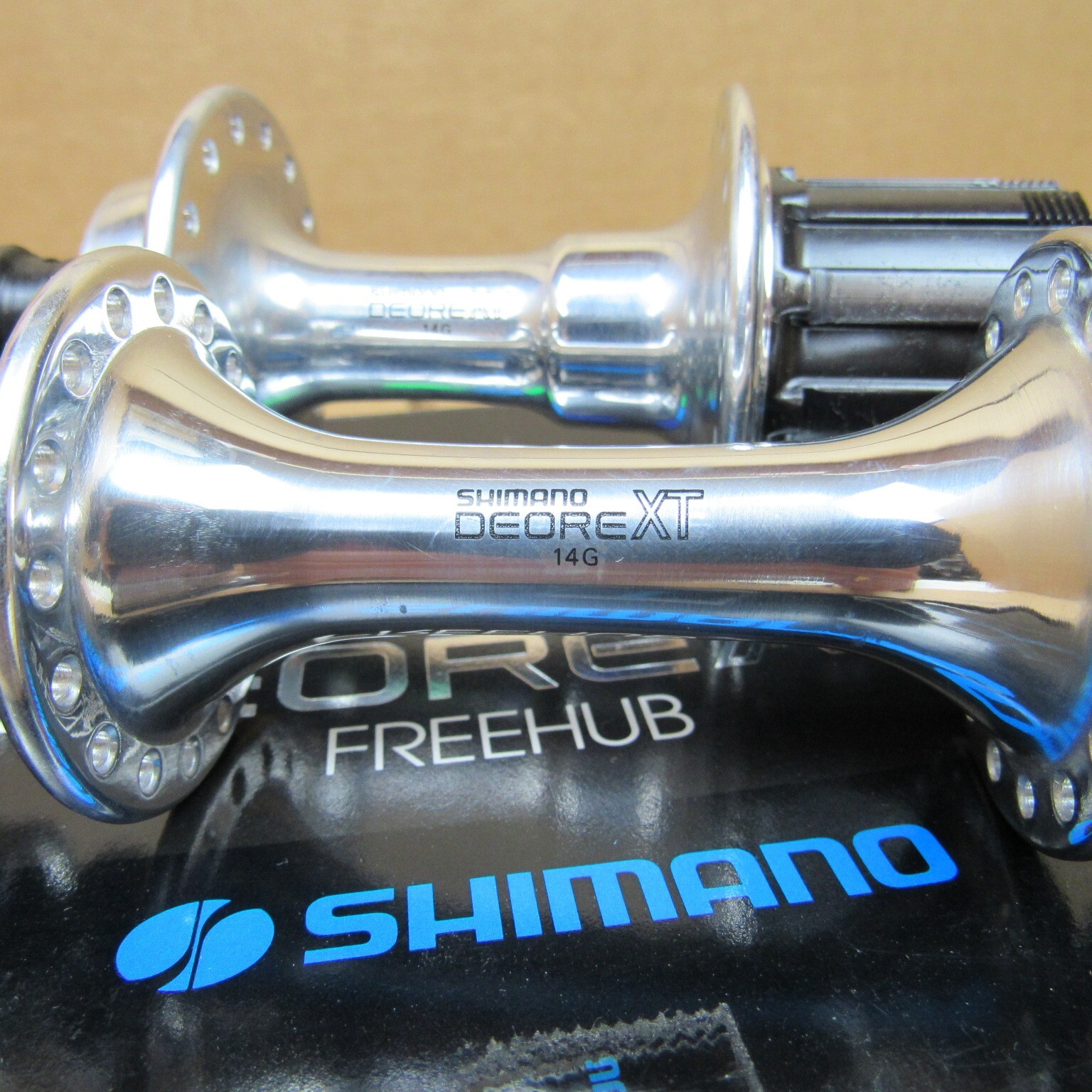 New-Old-Stock Shimano Deore XT UniGlide Hubset (32 Hole with 100/130 mm Spacing)