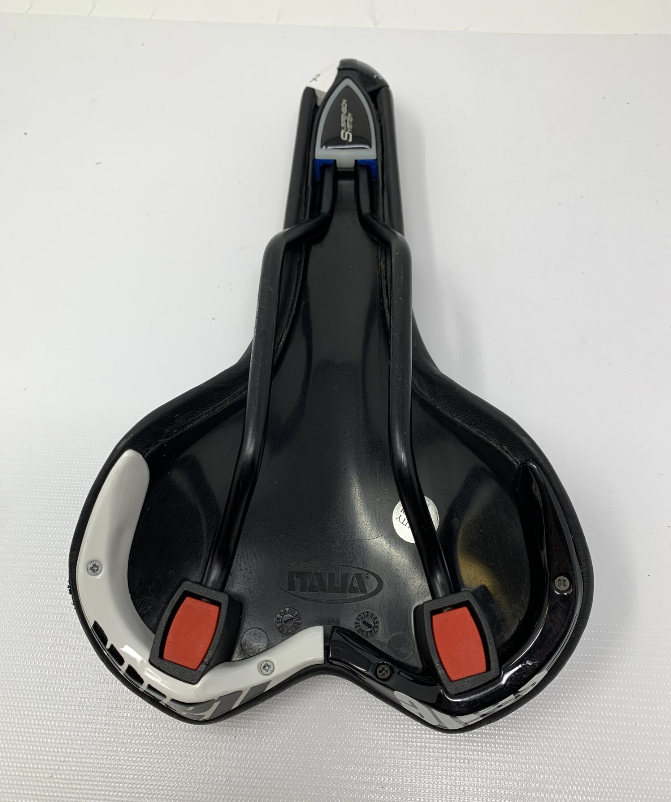 Selle Italia Turbomatic Manganese Saddle