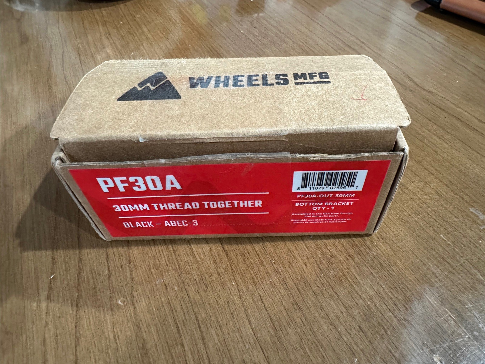 Wheels Manufacturing MFG PF30A Thread-Together Bottom Bracket (30 mm spindle)