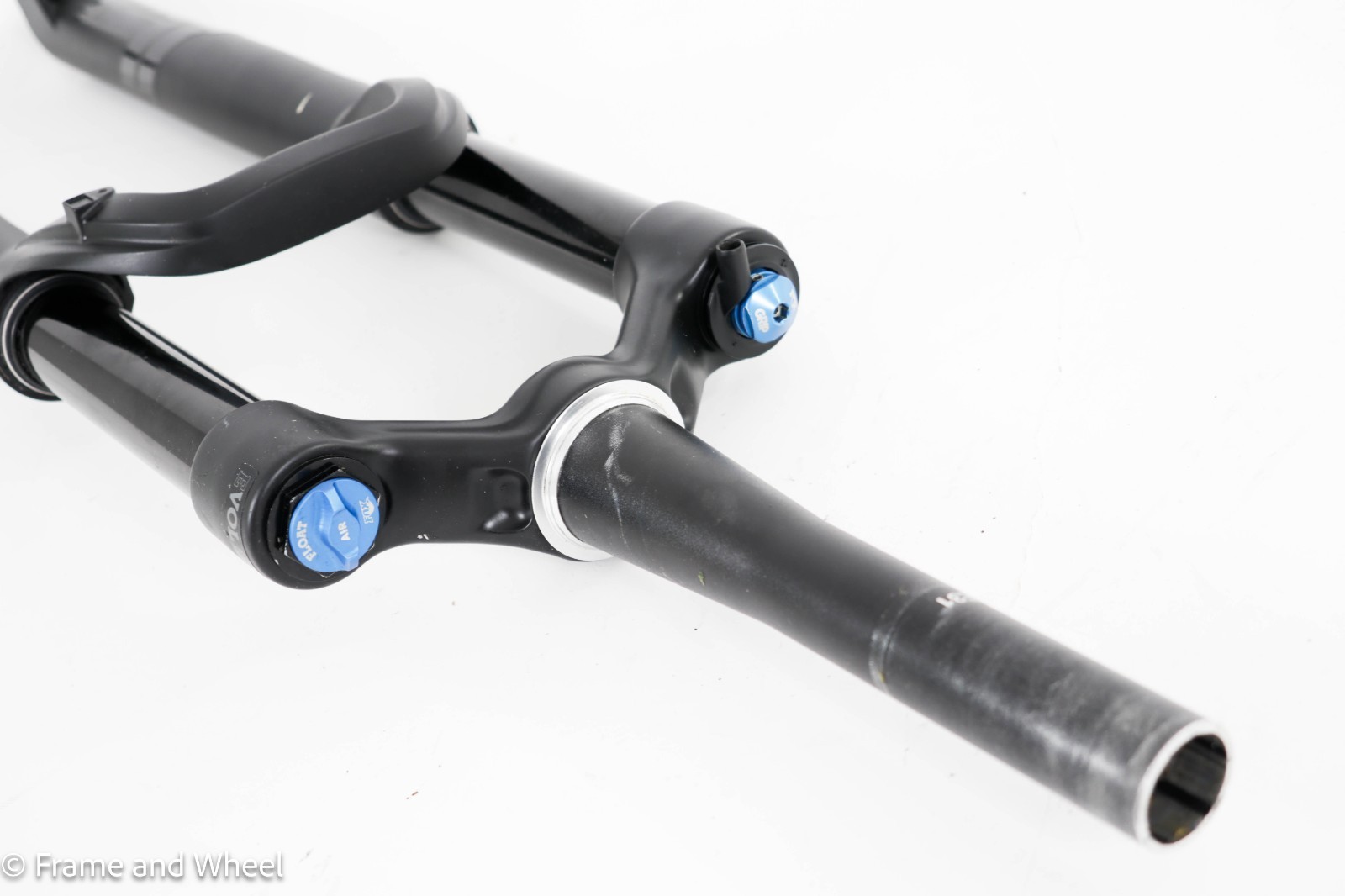 Fox 34 Performance 29/27.5+ fork Boost thru axle 130mm travel 40mm Fit4 Grip