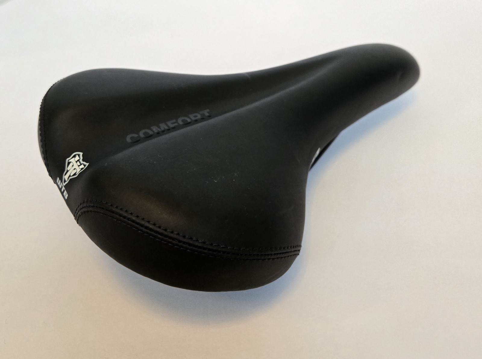WTB Volt Bike Saddle Comfort Mountain Road Seat 142 mm Wide 320g Steel Rails