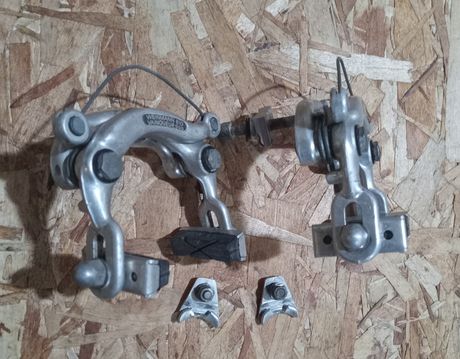 Vintage Weinmann 610 Vainqueur 999 Black Label Center Pull Brake Set
