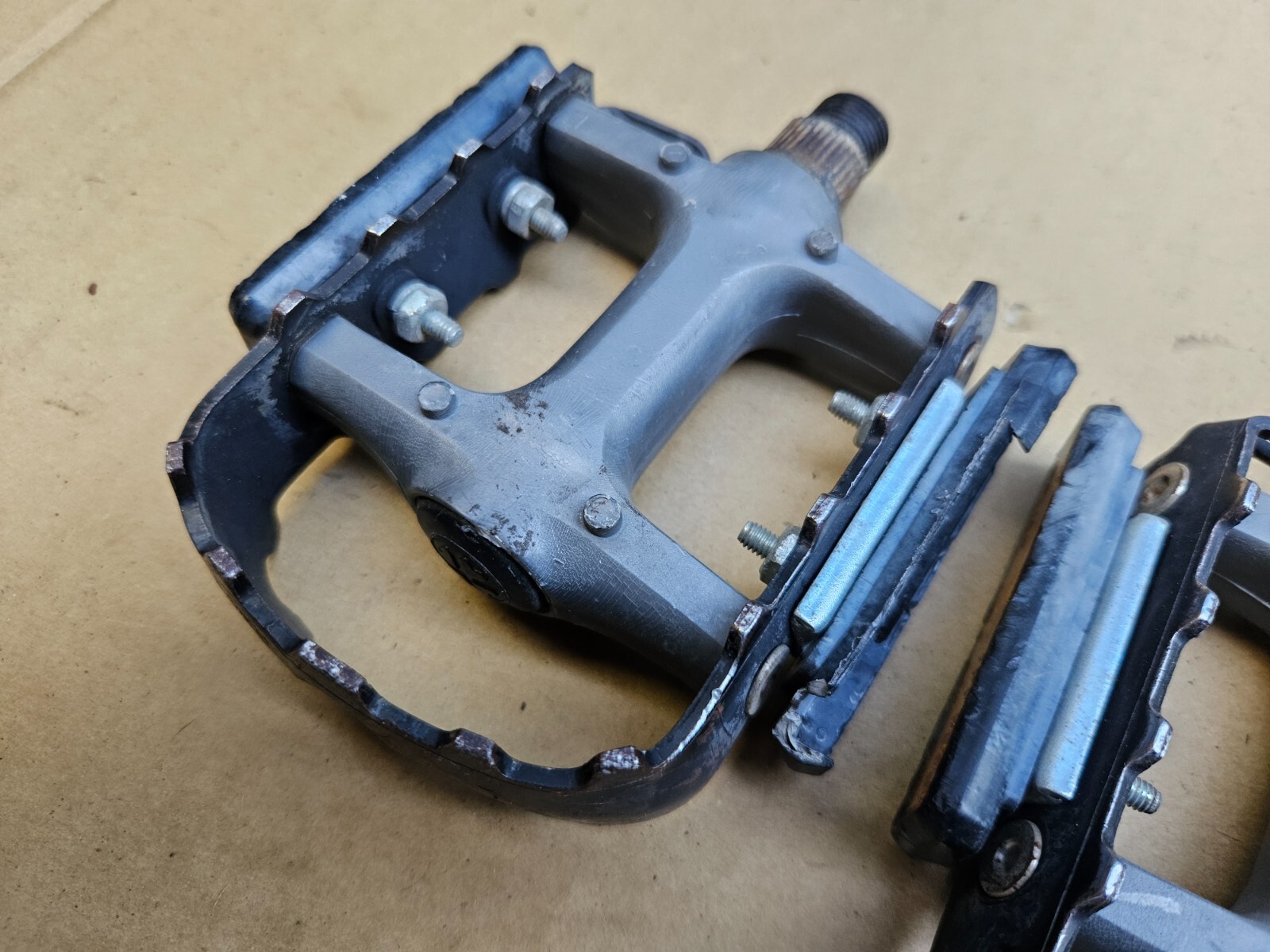 Vintage Hung Kuang VP-866S Mountain Bike Platform Pedals 9/16″ (Deore XT clone)