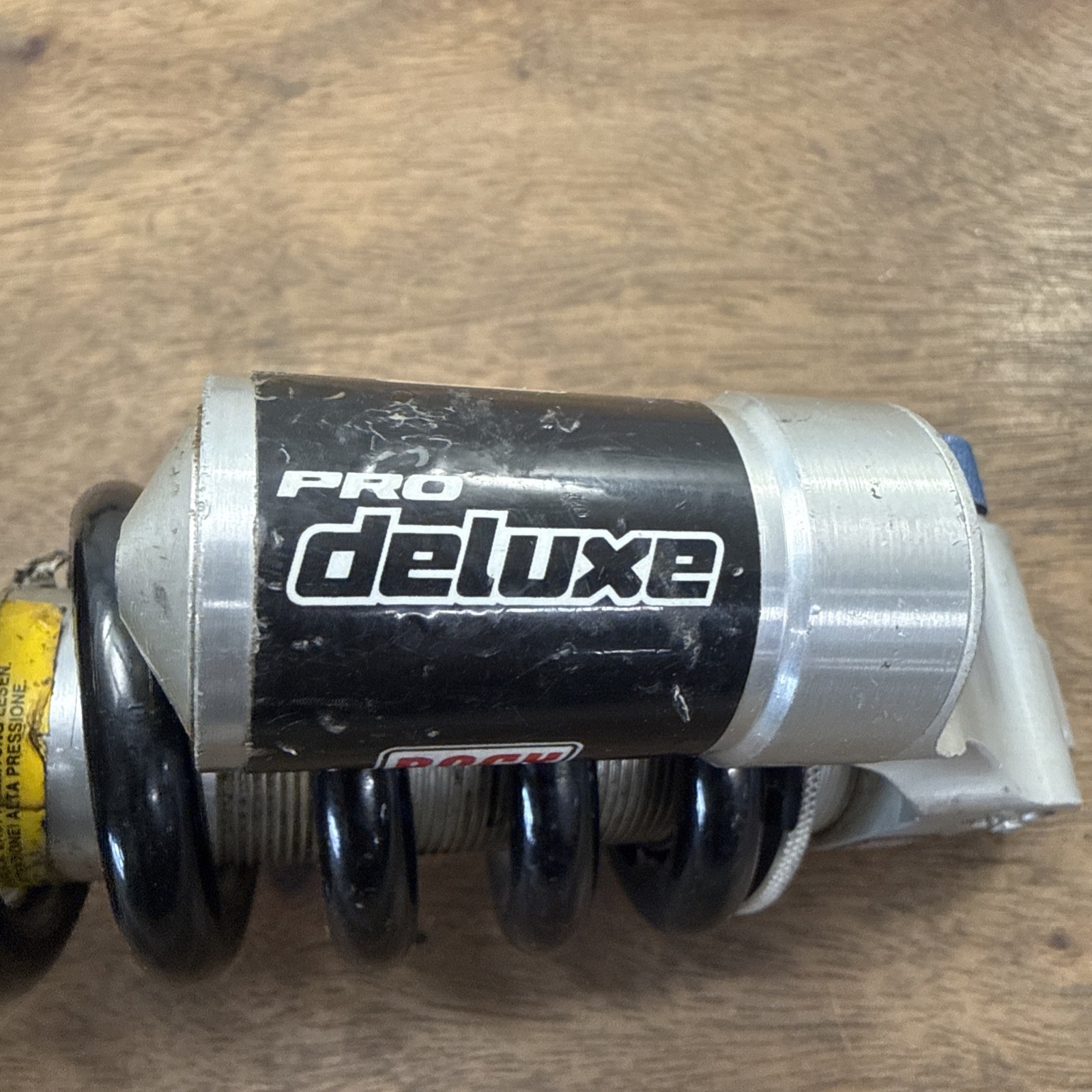 Rock Shox Pro Deluxe Rear Coil Shock 7.5″ 600×2.25”