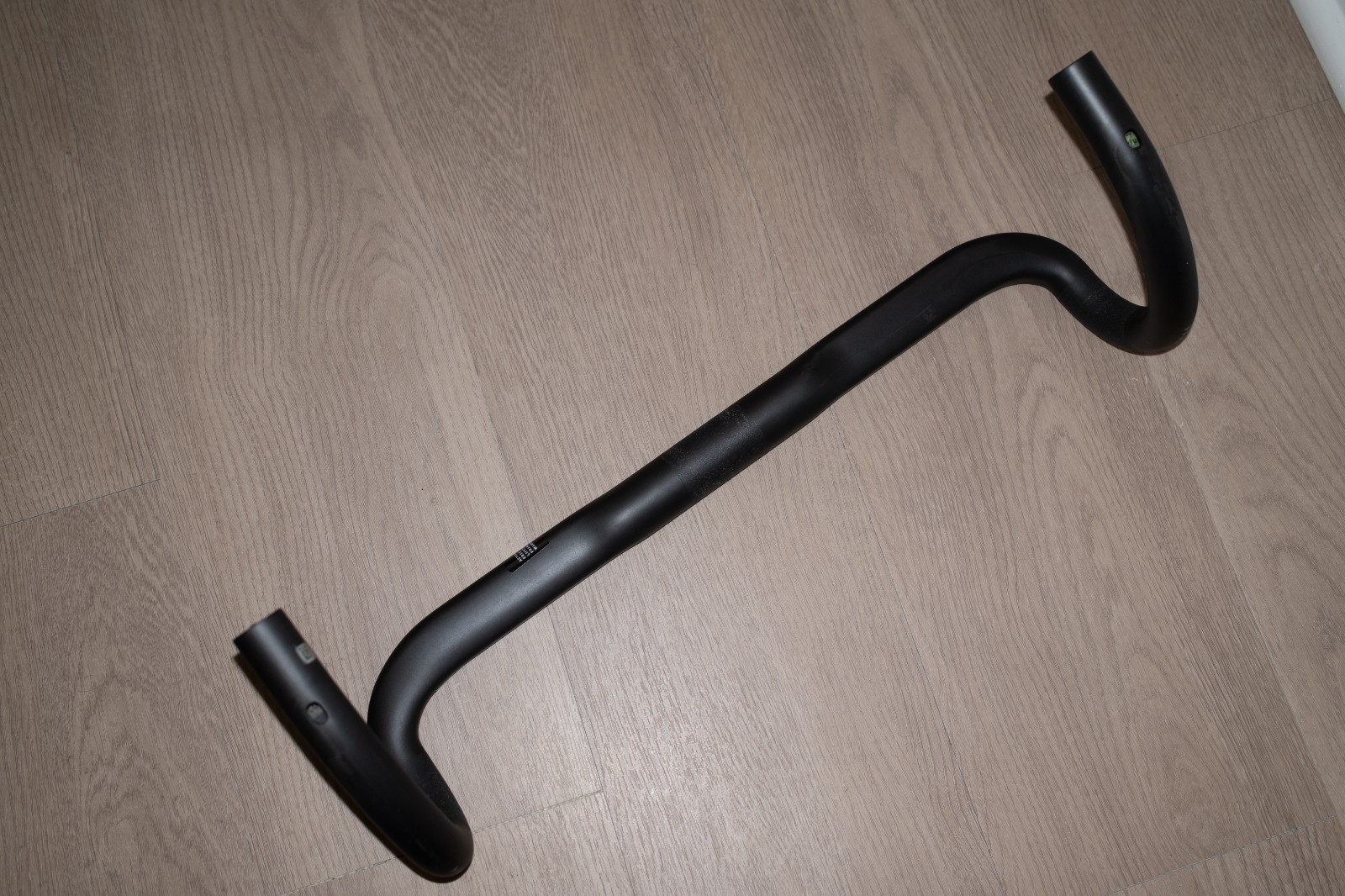 Specialized S-Works Carbon Short & Shallow, 125mm Drop, 75mm Reach, 440mm Width