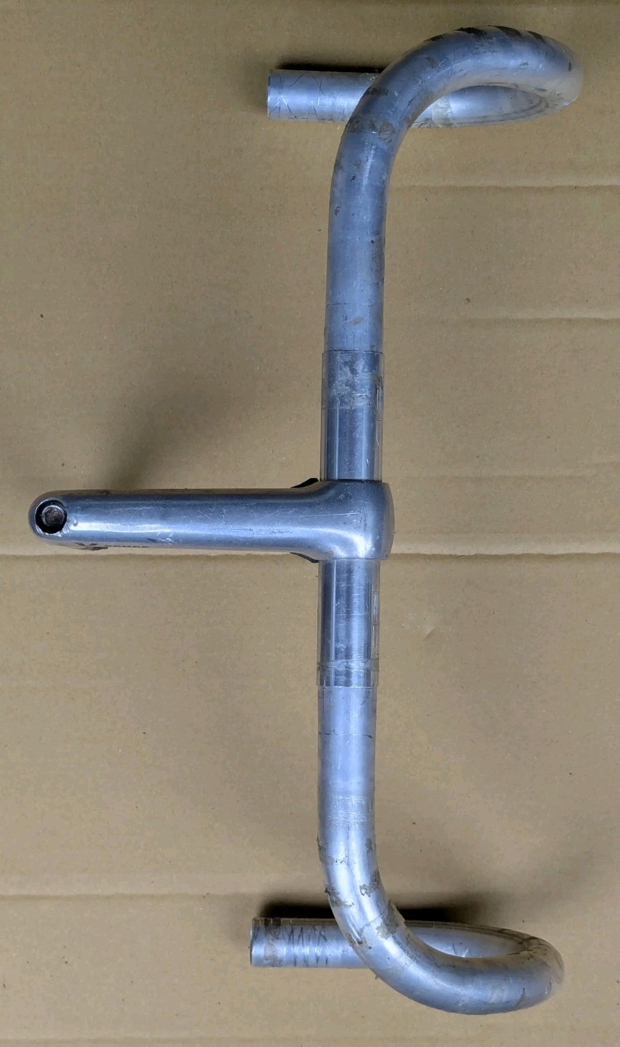 Sakae CT 41cm 25.4 Drop Handlebar with SR Sakae X 120mm Quill Stem