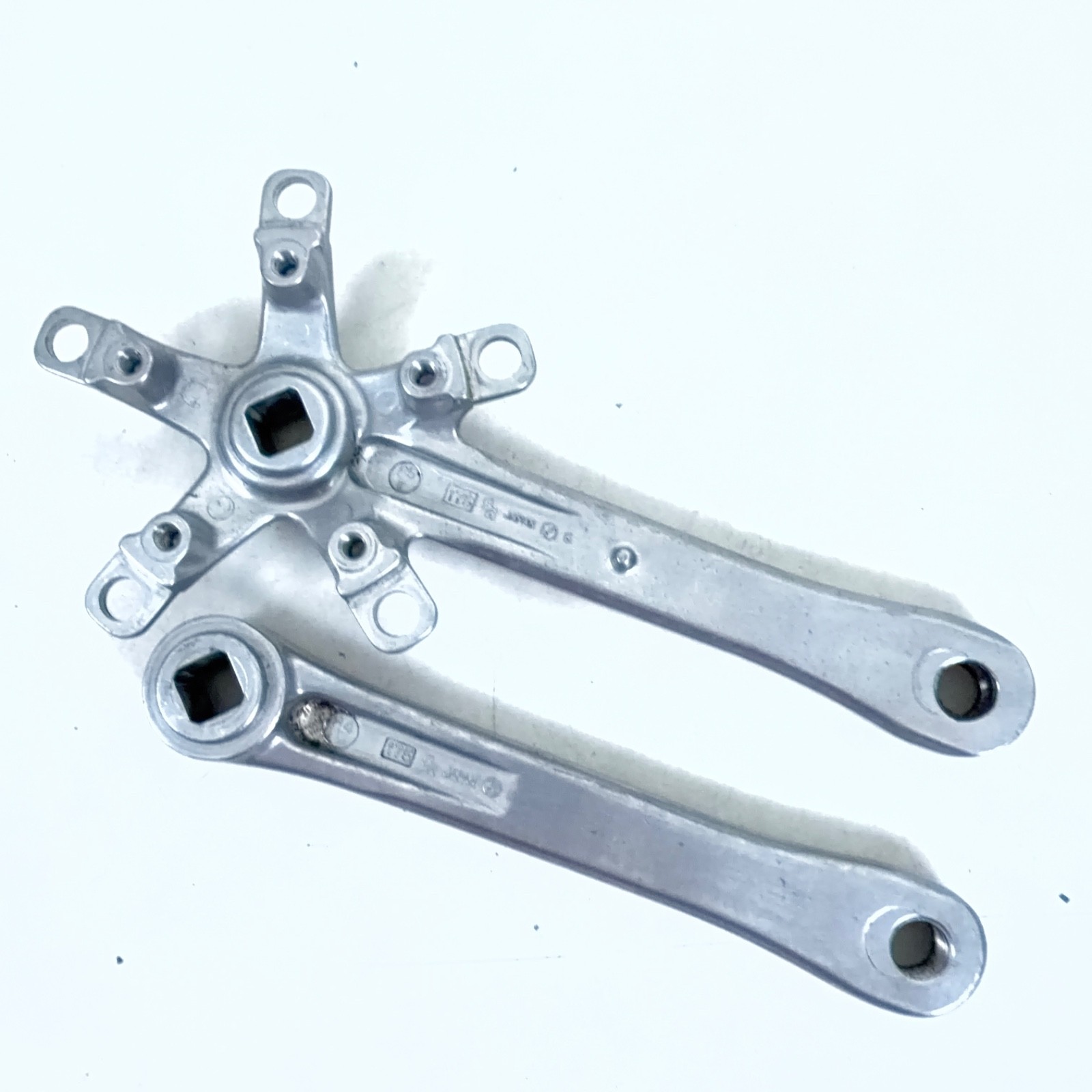 Sakae SA Crank Set 110/74BCD 175mm Arms Double/Triple w/ Hardware