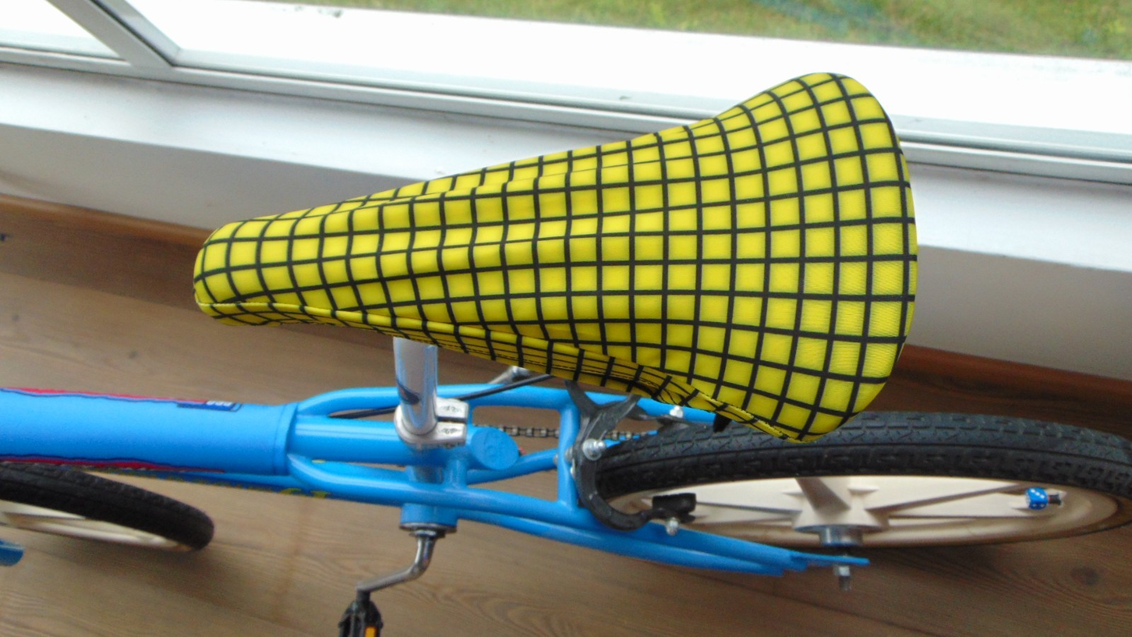 BMX Bicycle Seat Cover Vintage Checkered Max Bike Saddle Cover Old School Yellow