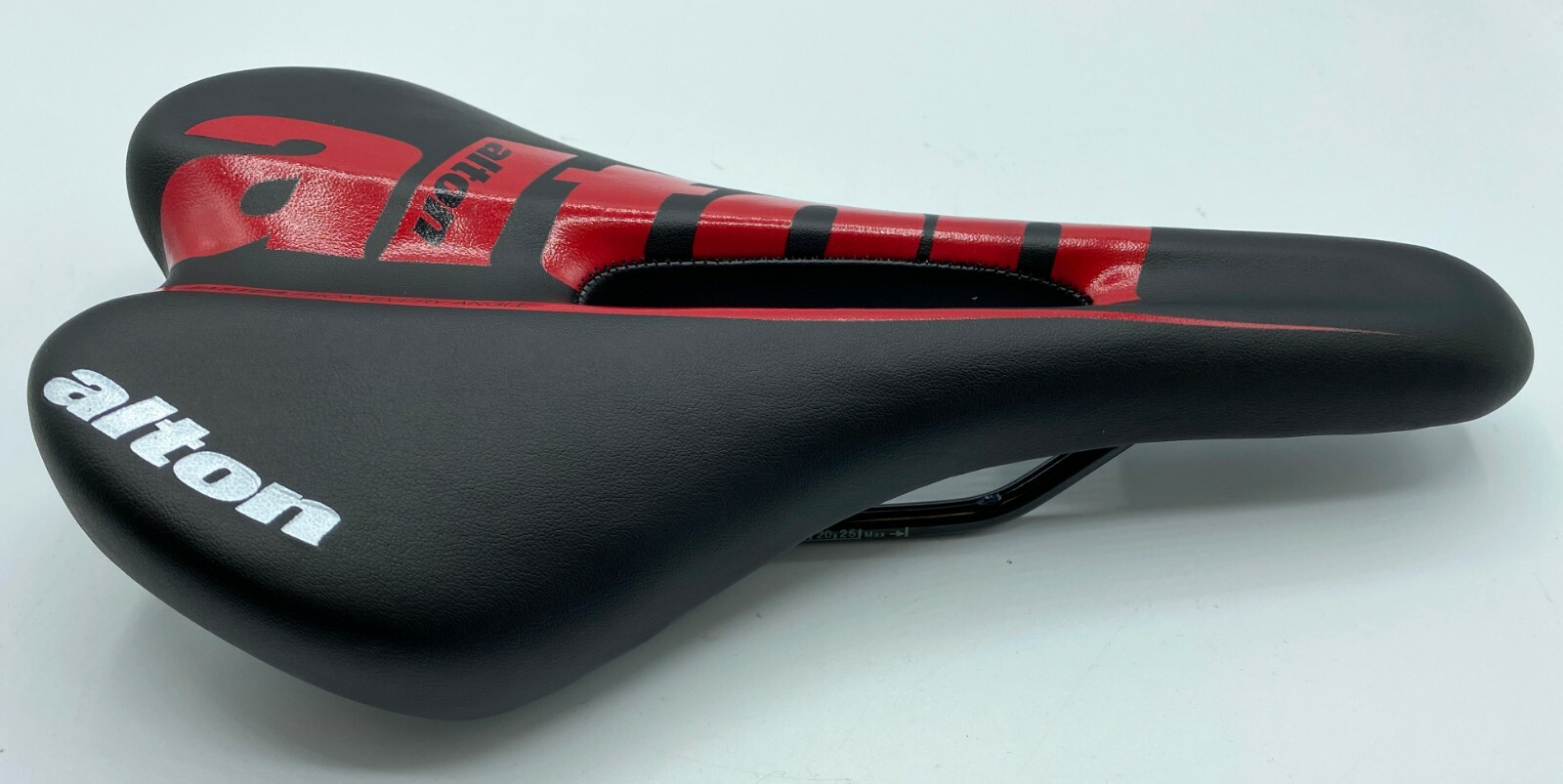 Breathable MTB Bicycle Seats Road Bike Saddles Mountain Bike Racing Seat Cushion