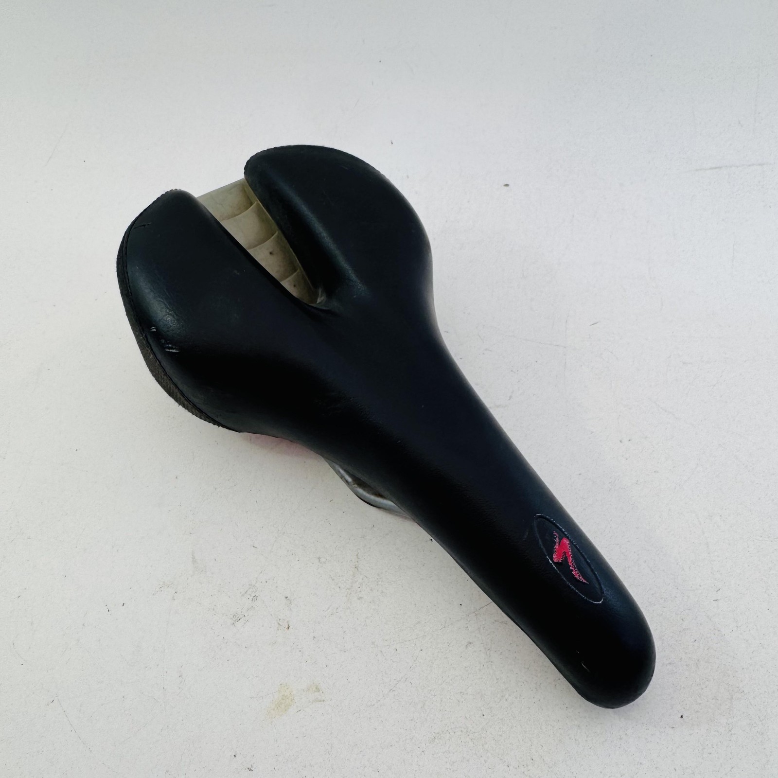 Vintage Specialized Bicycle Saddle Seat Black Cutout Road MTB Hybrid Bike A66