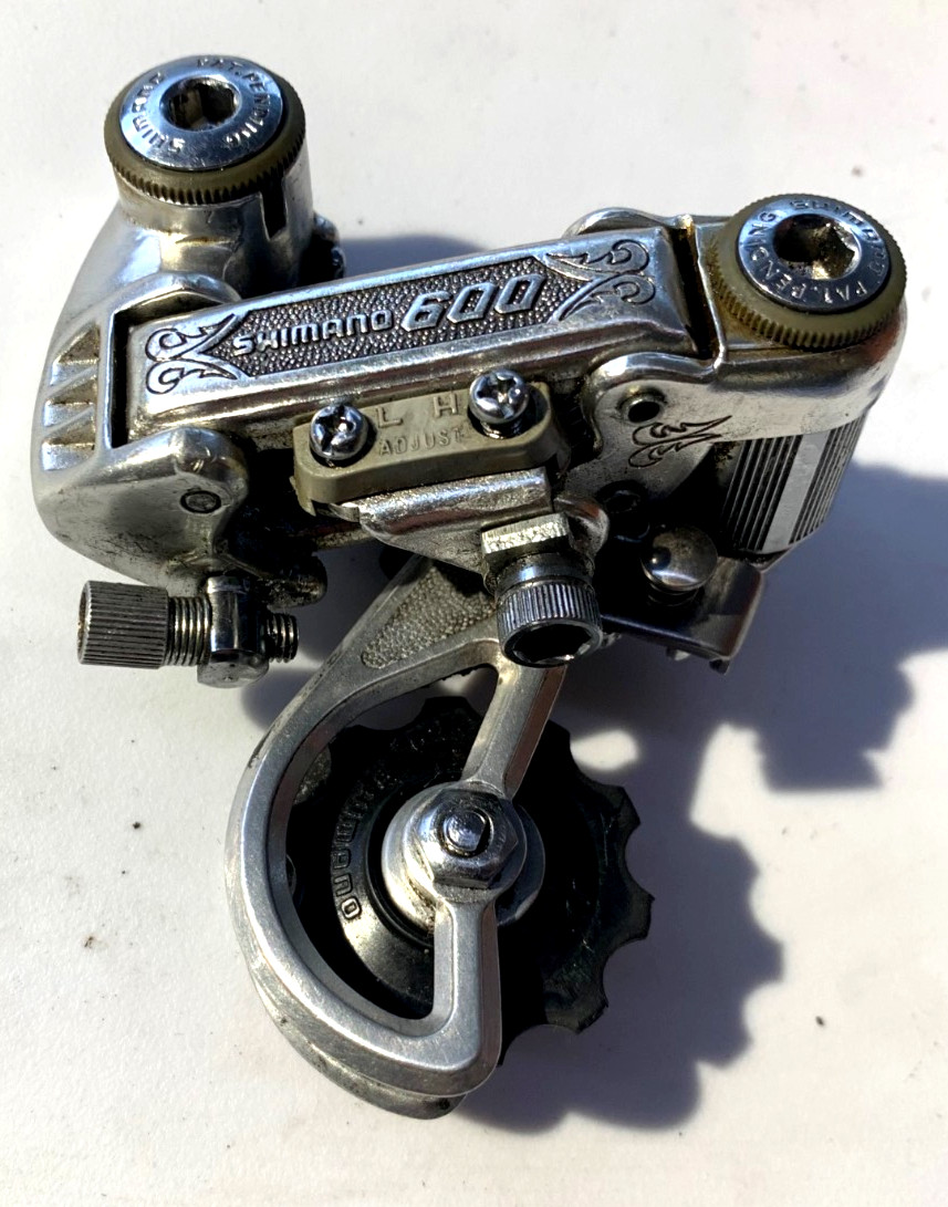 Vintage SHIMANO 600 ARABESQUE Short Cage Rear Derailleur 6 Speed Nice