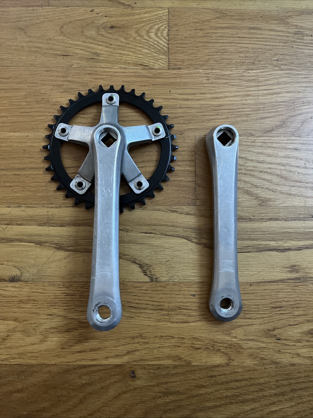 Vintage Shimano FC-B124 Crankset 175mm Square Taper 110 BCD Made in Japan