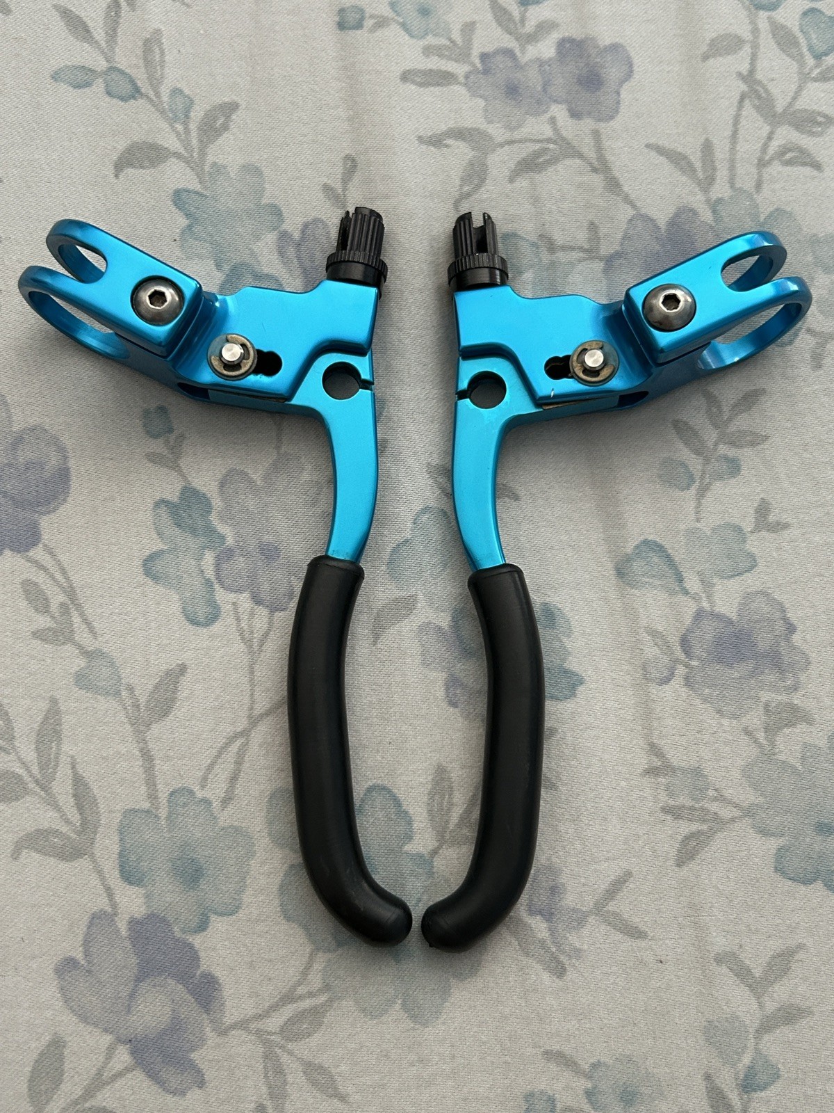 Grafton Re-Entry Canti Brake Levers Turquoise Blue Vintage 90s MTB CNC USA Kooka