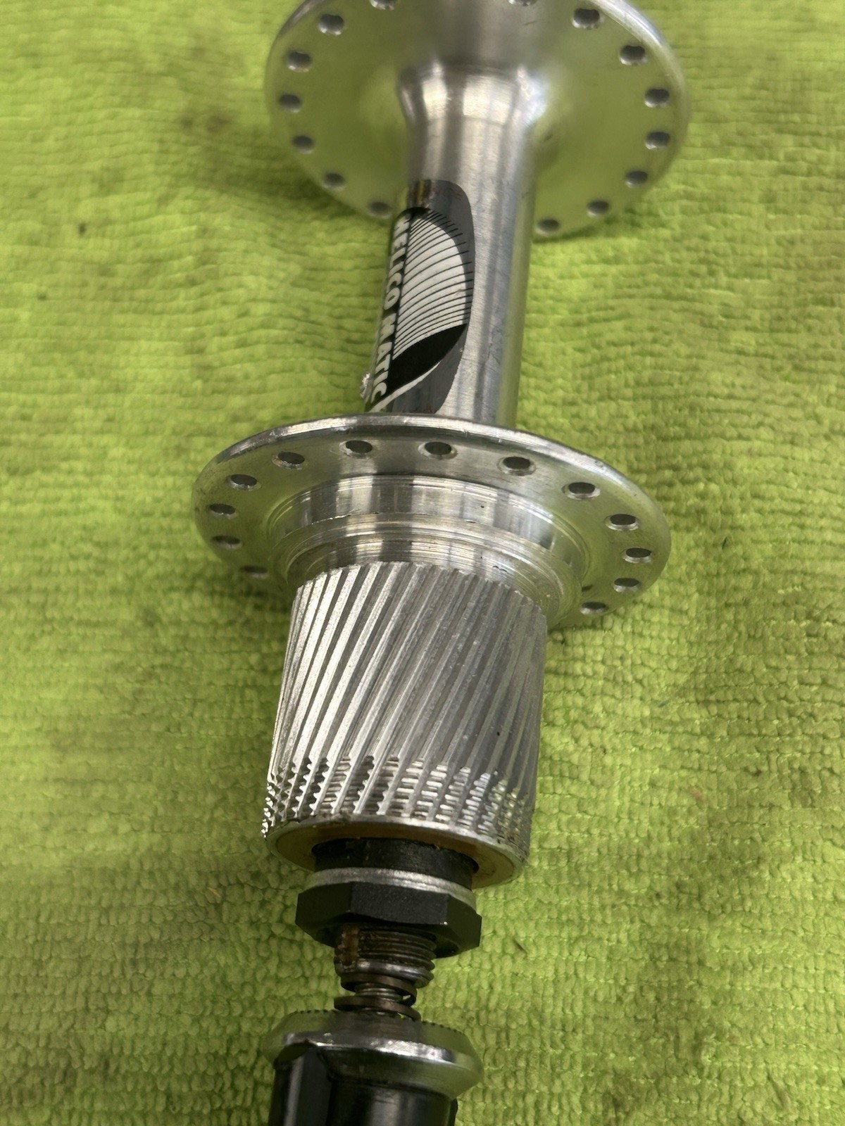 VINTAGE NOS MAILLARD HEILCO MATIC 36 Hole SM FLANGE HUB REAR