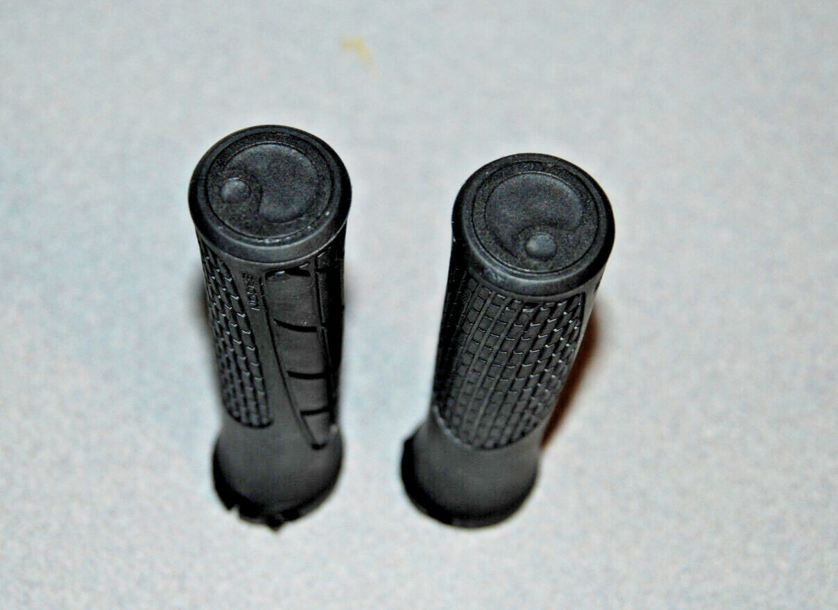 Ergon GA2 Lock-On Mountain Bike Grips NEW black handlebar rubber comfort