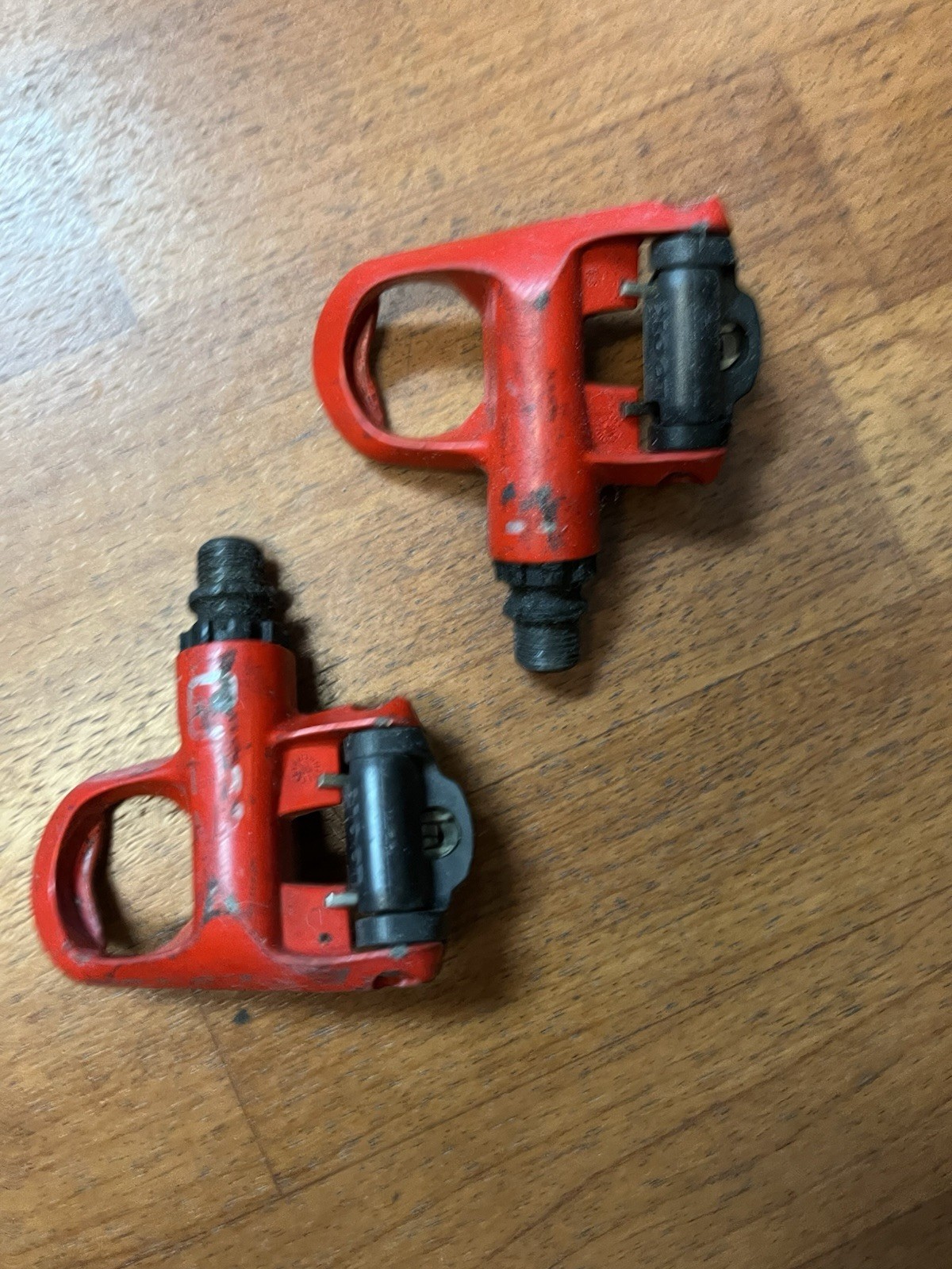 Look Keo Easy Pedals Red