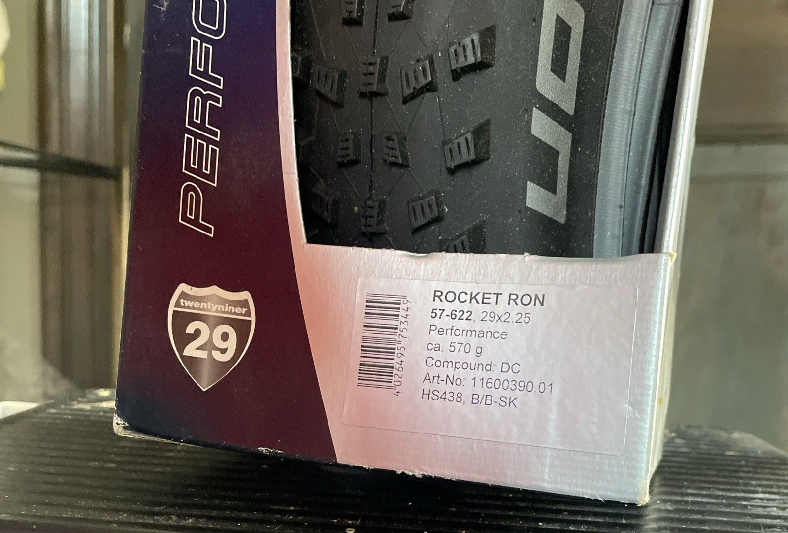 New Old Stock Schwalbe Rocket Ron Performance 29×2.25 Blk Dual Compound 57-622