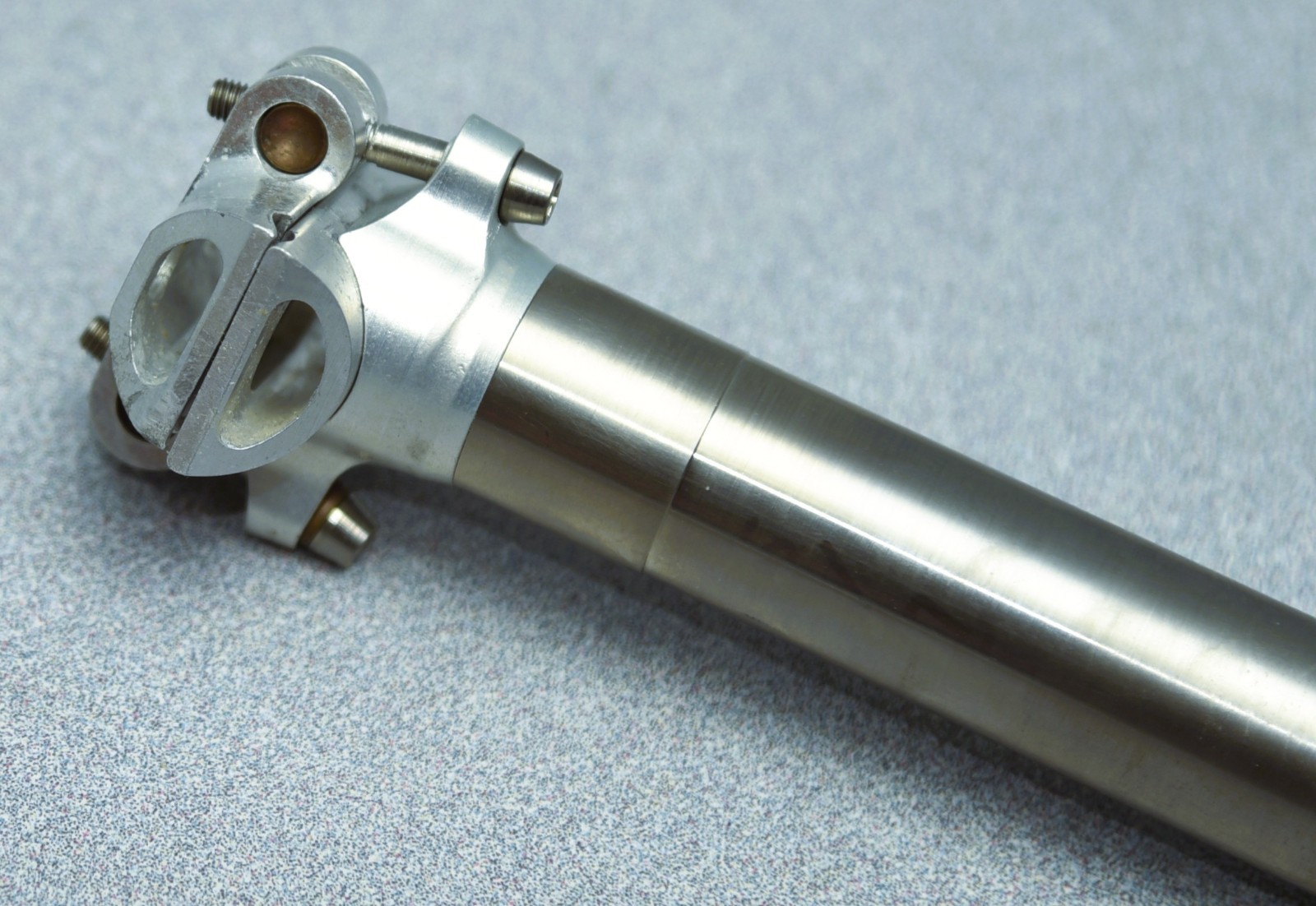SYNCROS TITANIUM SEATPOST, 27.2mm x 225mm, 0mm Setback/offset vintage road