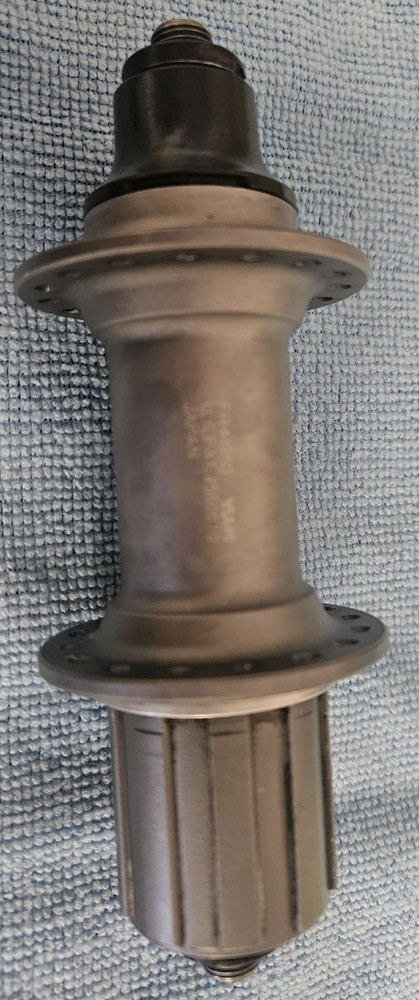 Shimano XTR 9 Speed FH-M950 Rear Hub 32H Vintage MTB 90s 9sp Smooth bearings