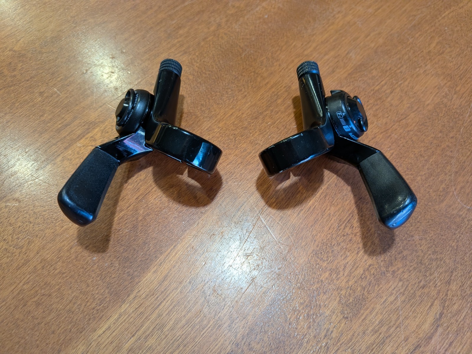 Vintage Suntour XC Pro Accushift Plus Thumb Shifters 1990s – Original owner