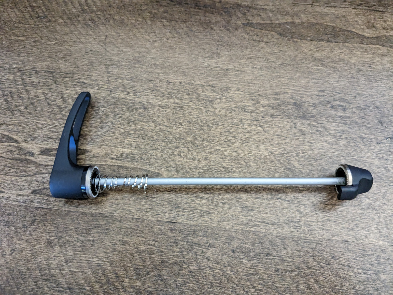 New Giant / DT Swiss RWS Road REAR ONLY Quick Release Skewers – QR – 130mm