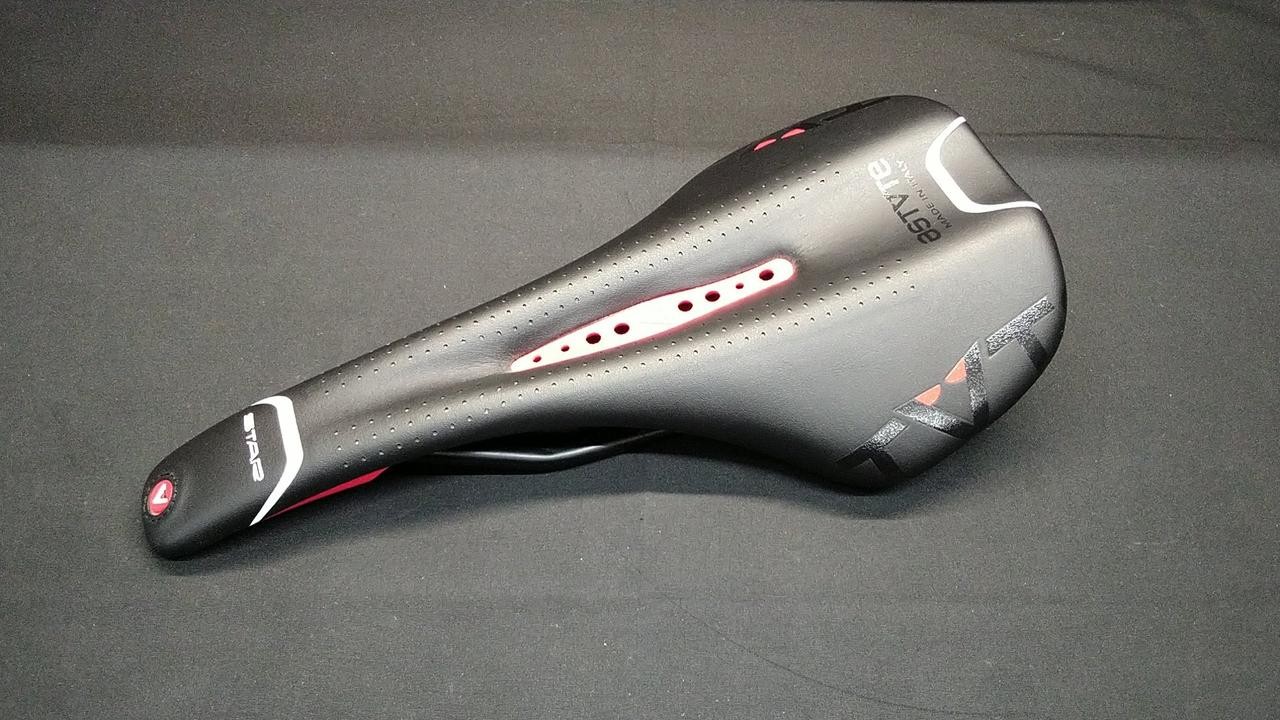 ASTUTE STAR TITAN ASTUTE Saddle