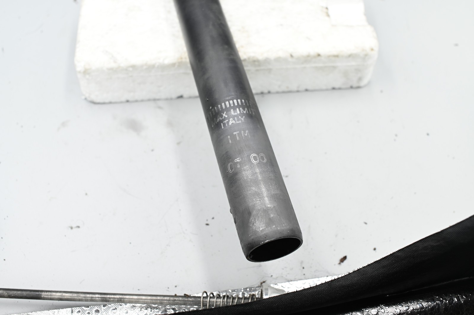 Vintage ITM Millennium seatpost 27.2mmx225mm