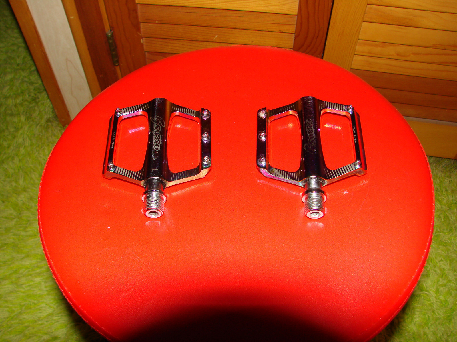 MOUNTAIN BIKE/ROAD BIKE ETC(9/16),STUDDED FOR GRIP PEDALS, BRAND NEW,VERY NICE!