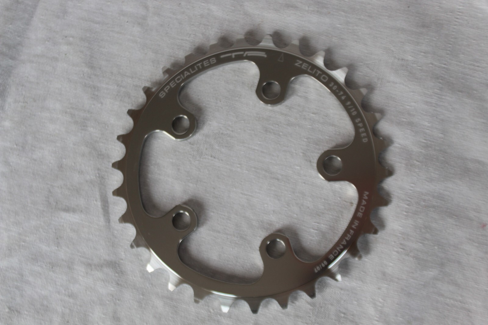 Specialites ZEPHYR 30T 74 mm Chainring Silver 9/10 Speed NOS Triple 7075 T6