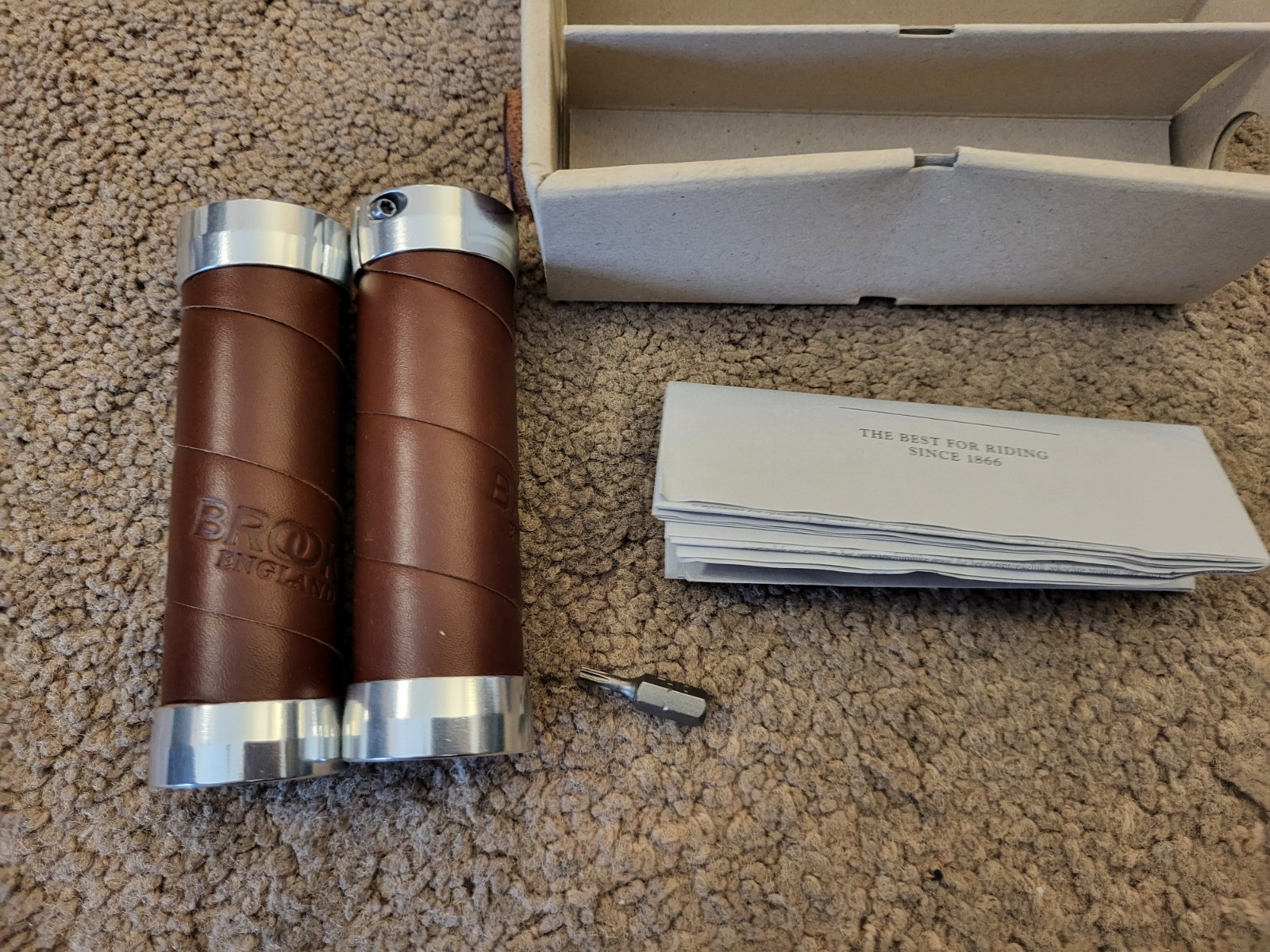Brooks Slender Leather Bicycle Grips Brown Both Sized 100 mm