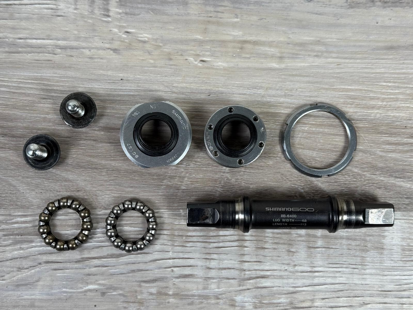 Shimano 600 68mm x 113mm BB-6400 Road Bottom Bracket – English A2