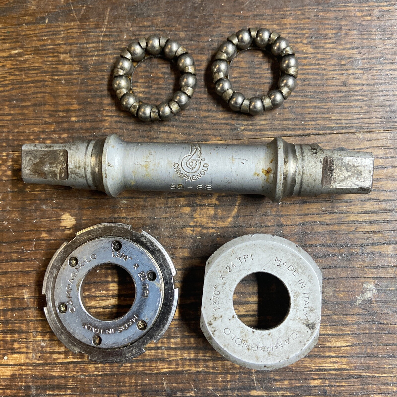 Campagnolo bottom bracket 68-SS 109mm English thread