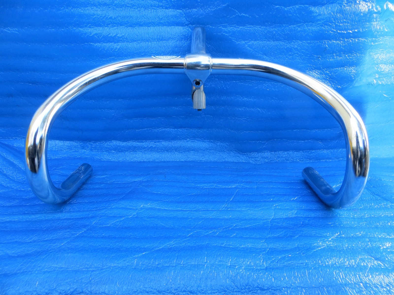 Nitto B123 CrMo 370mm NJS Handlebar + Nitto Jaguar 115mm 58 Degree Steel Stem