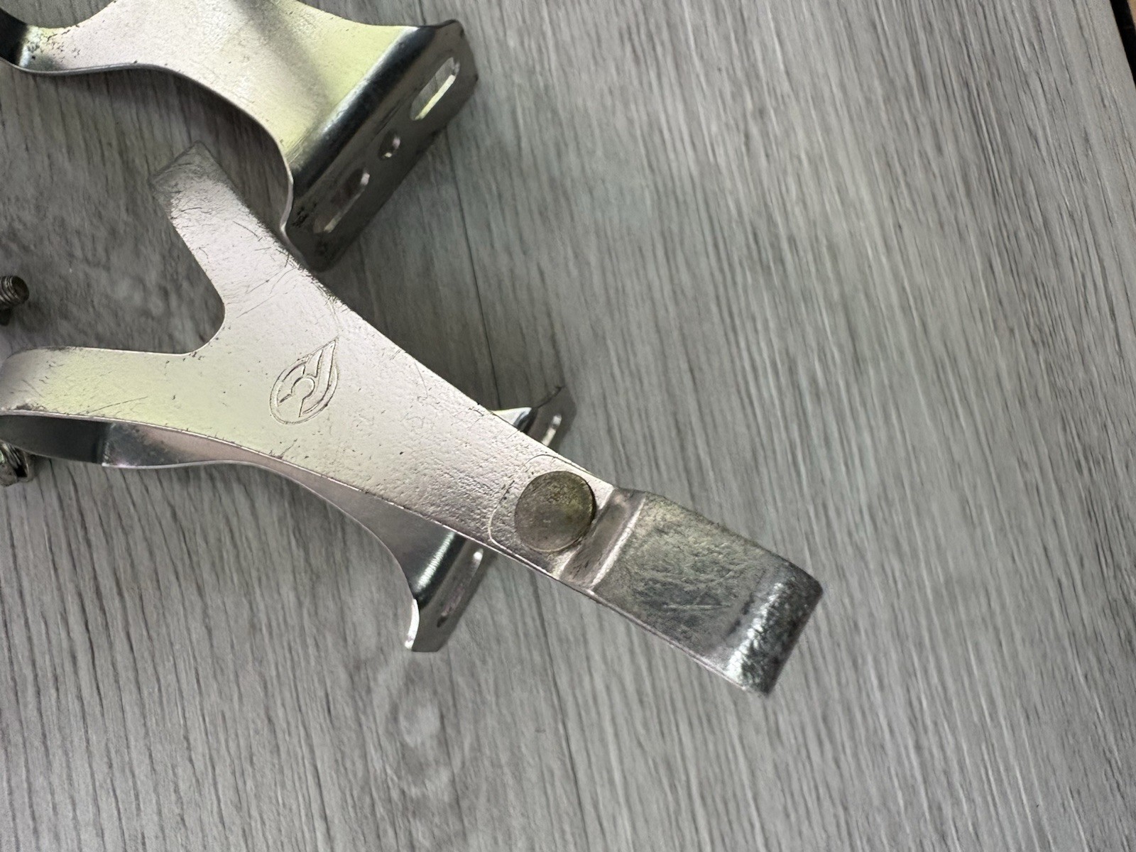 CINELLI TOE CLIPS (2) ALUMINUM LARGE 36 GRAMS 60 MM PLATFORM WITH HARDWARE