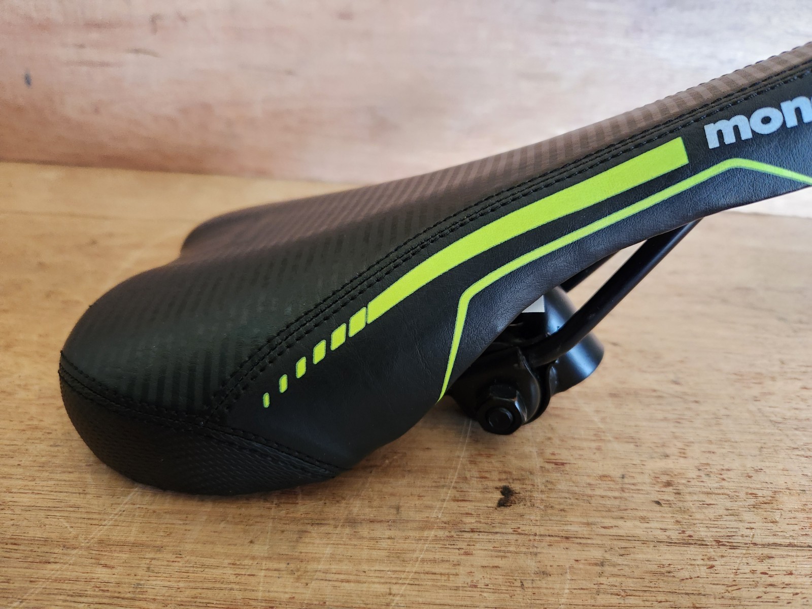 Mongoose BMX Cycling Bike Seat Bicycle Saddle Black Yellow/Green Neon Pacific